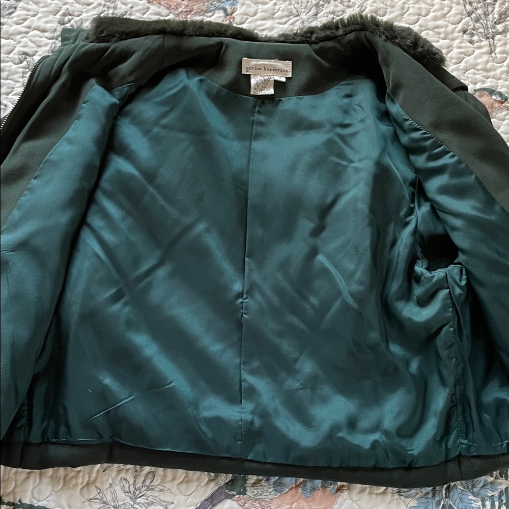 VTG Gordon Henderson Dark Green Cropped Hooded Jacket with Fur Accents - Picture 7 of 9